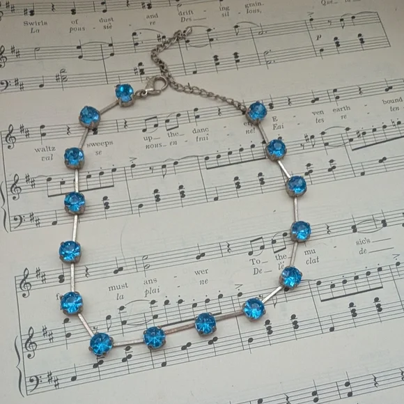 Vintage Blue Stone Choker Necklace - Picture 10 of 10